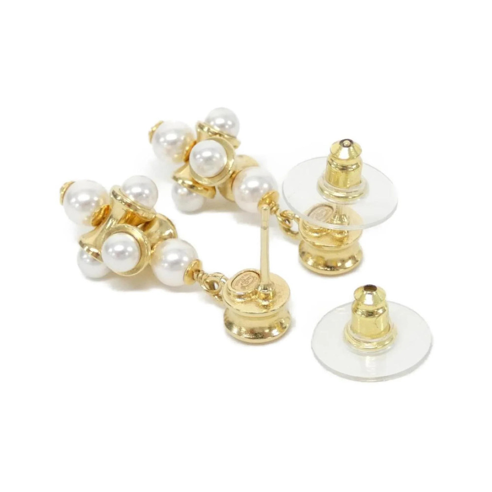 CHANEL White Earrings - Picture 3 of 3
